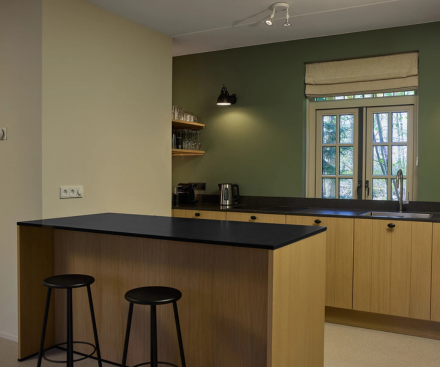 Renewed Woodland House with Sauna (sleeps 6)